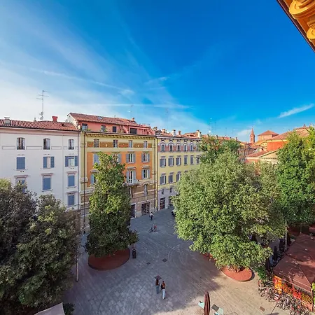 Apartamento Attico D'autore In Piazza Con Vista Ghirlandina *