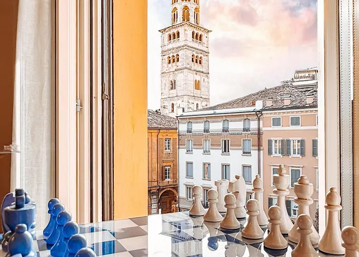 Apartamento Attico D'autore In Piazza Con Vista Ghirlandina *